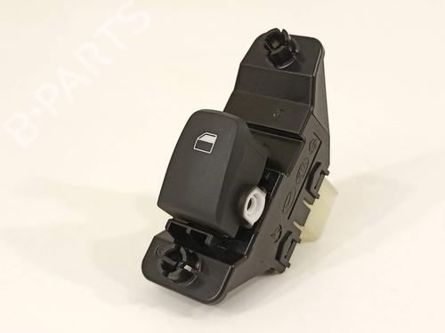 Used Right front window switch Right front window switch 18133938 18133938