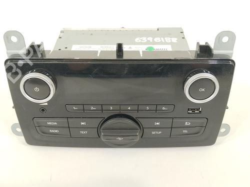 Used Radio RENAULT CLIO IV (BH_) 0.9 TCe 90 (BHNF, BHMA, BHMH, BHJK, BHJR) (90 hp) 27090161
