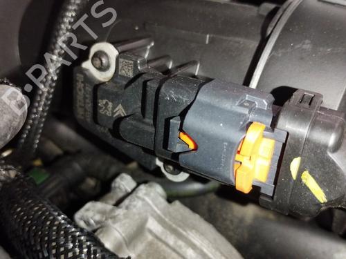 Used Mass air flow sensor Mass air flow sensor PEUGEOT 308 II (LB_, LP_, LW_, LH_, L3_) 1.5 BlueHDI 100 (102 hp) 35728521 35728521