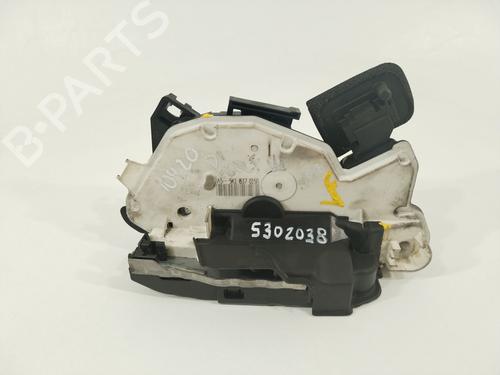 Used Front left lock VW GOLF VI (5K1) [2008-2014]  16796827