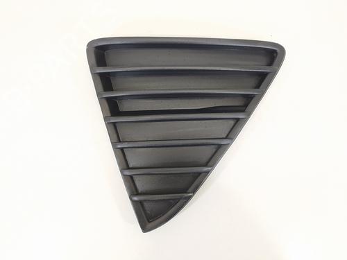 Used Grille FORD FOCUS III [2010-2020]  14301971