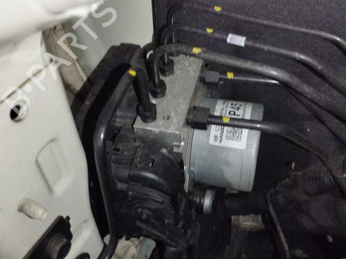 Used ABS pump ABS pump KIA STONIC (YB) 1.2 CVVT (84 hp) 36696263 36696263