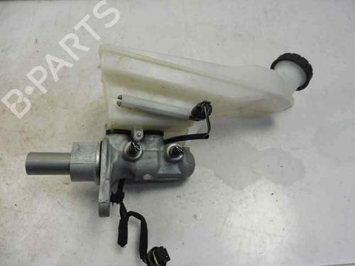 Used Brake master cylinder Brake master cylinder 2550364 2550364
