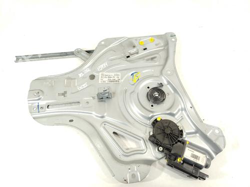 Used Front left window mechanism HYUNDAI ix35 (LM, EL, ELH) 1.7 CRDi (116 hp) 31975701
