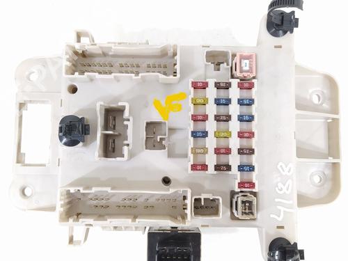 Fuse box TOYOTA RAV 4 II (_A2_)  | BP10097627E1 