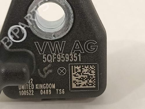 Electronic sensor SEAT ARONA (KJ7, KJP) 1.0 TSI | BP17765931M84 - Image 3
