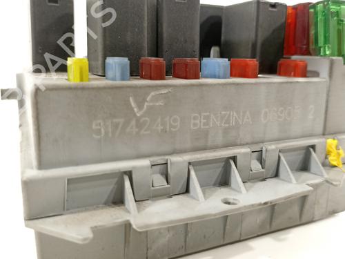 Fuse box ALFA ROMEO 147 (937_) 1.6 16V T.SPARK ECO (937.AXA1A, 937.BXA1A) | BP16553548E1 