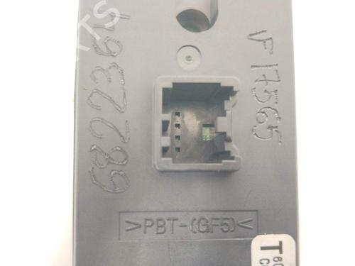 Left front window switch MAZDA 5 (CR) 2.0 CD (CR19) | BP37420939I27 - Image 10