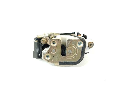 Używane Zamek drzwi tylnych prawych MITSUBISHI GRANDIS (NA_W) 2.0 DI-D (NA8W) (140 hp) 32187010