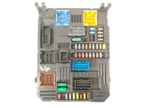 Fuse box CITROËN C3 III (SX) 1.5 BlueHDi 100 (SXYHYP, SXYHTU) | BP32775479E1 - Image 2