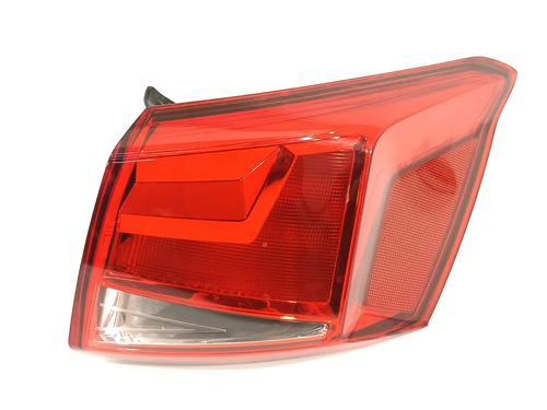 Used Right taillight Right taillight 17713458 17713458