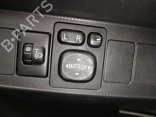 Comando specchietti Comando specchietti TOYOTA AURIS (_E15_) 1.8 Hybrid (ZWE150_, ZWE150R) (136 hp) 36014095 36014095