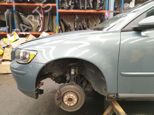 Guarda-lamas esquerdo VOLVO S40 II (544) 2.0 D (136 hp) 31310744