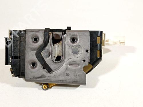 Used Front left lock Front left lock 30777029 30777029