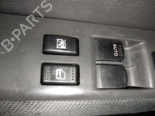 Used Left front window switch Left front window switch SUZUKI SWIFT III (MZ, EZ) [2005-2026] 33293788 33293788