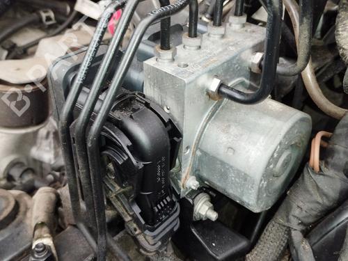 Used ABS pump ABS pump MERCEDES-BENZ A-CLASS (W176) A 200 (176.043) (156 hp) 36017185 36017185
