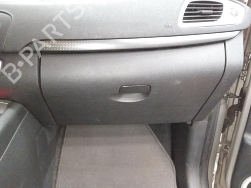 Used Glove box Glove box 38235205 38235205