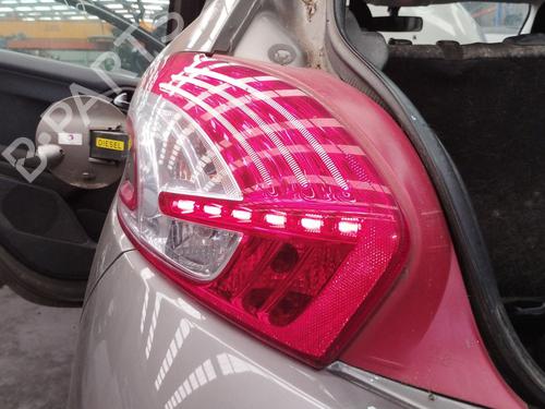 Used Left taillight Left taillight 38443572 38443572