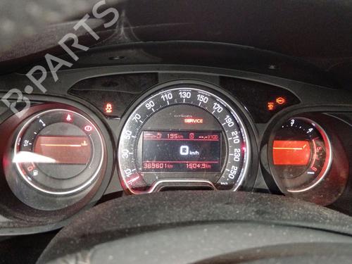 Used Instrument cluster Instrument cluster 36812412 36812412