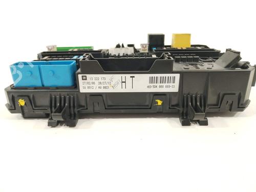 Fuse box OPEL ASTRA H GTC (A04) 1.7 CDTi (L08) | BP26548626E1 - Image 2