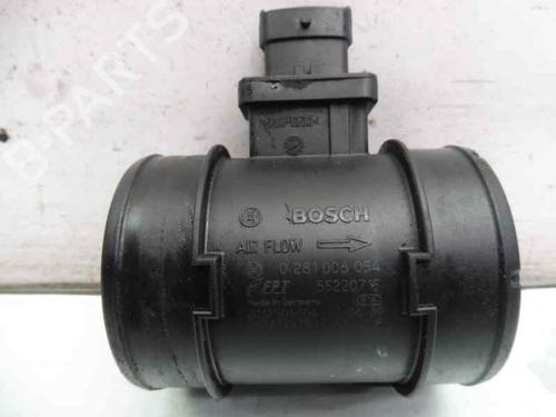 Used Mass air flow sensor ALFA ROMEO GIULIETTA (940_) [2010-2020]  4511151