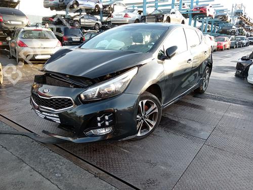 Left front fog light KIA CEE'D (JD) 1.6 CRDi 136 | BP31916804C30