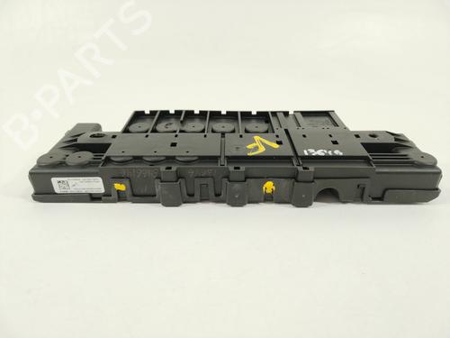 Fuse box LAND ROVER RANGE ROVER SPORT II (L494) 3.0 TDV6 4x4 | BP26552940E1