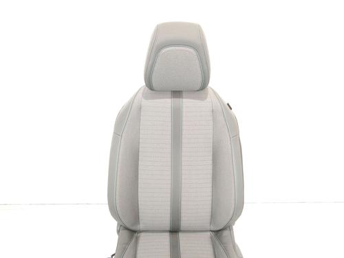 Left front seat PEUGEOT 208 II (UB_, UP_, UW_, UJ_) 1.2 PureTech 100 | BP30078381C15
