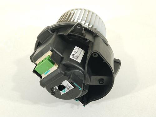 Heater blower motor DACIA SANDERO III 1.0 SCe 65 | BP38011297M62 - Image 3
