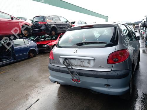 Steering pump PEUGEOT 206 Hatchback (2A/C) 1.4 HDi eco 70 | BP32498324M99