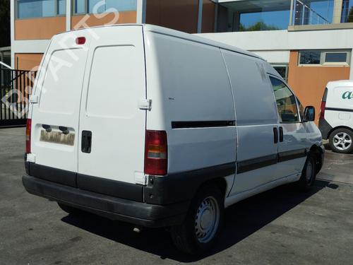 Engine control unit (ECU) CITROËN JUMPY I (U6U_)  | BP11757082M57 