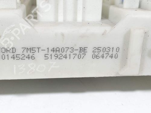 Fuse box FORD FOCUS II (DA_, HCP, DP) 1.6 TDCi | BP24662926E1 - Image 2