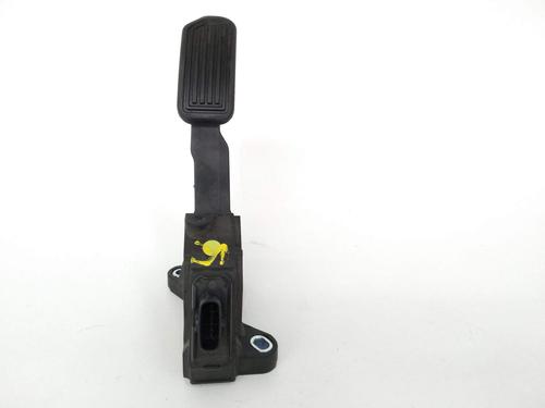 Used Pedal Pedal 23088887 23088887