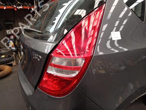 Right taillight HYUNDAI i30 (FD) 1.4 | BP37173083C35 - Image 2
