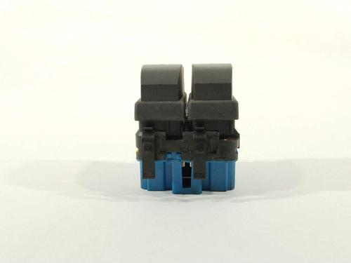 Left front window switch RENAULT MASTER III Van (FV) 2.3 dCi 130 FWD (FV0M, FV0Y, FV0J, FV02, FV03) | BP28450456I27 - Image 2