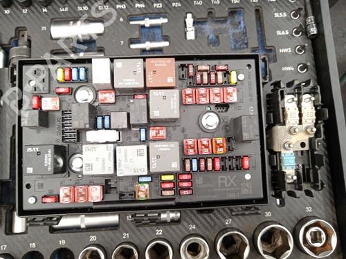 Used Fuse box Fuse box OPEL ASTRA J (P10) 1.7 CDTI (68) (110 hp) 34036903 34036903
