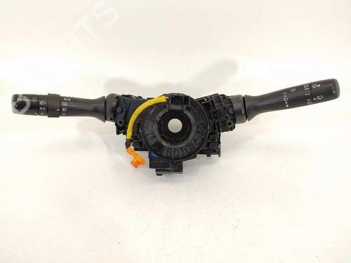 Used Headlight switch TOYOTA YARIS (_P13_) [2010-2020]  8055509