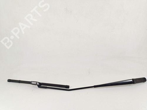 Brazo limpia delantero Brazo limpia delantero 39621573 39621573