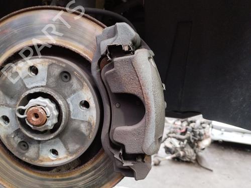 Used Right front brake caliper Right front brake caliper 37466969 37466969