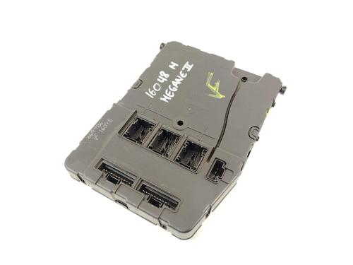 Used Fuse box Fuse box RENAULT MEGANE II (BM0/1_, CM0/1_) 2.0 Renault Sport (224 hp) 40100976 40100976