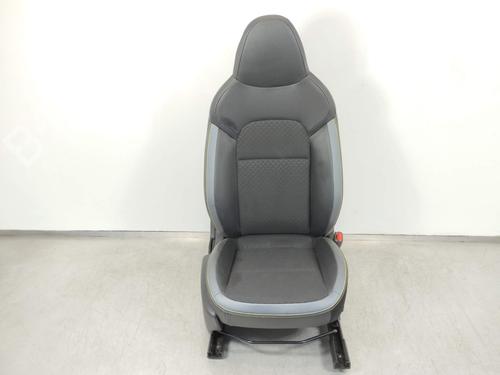 Used Right front seat Right front seat 15121722 15121722