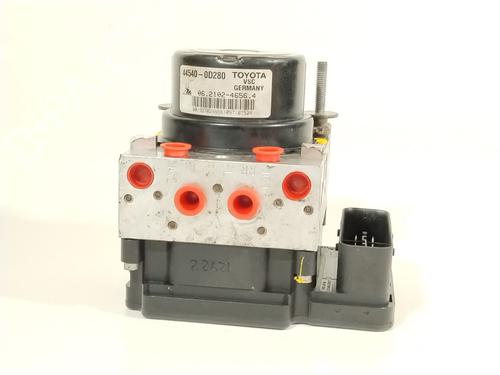 ABS pump TOYOTA YARIS (_P13_) | BP30935892M43