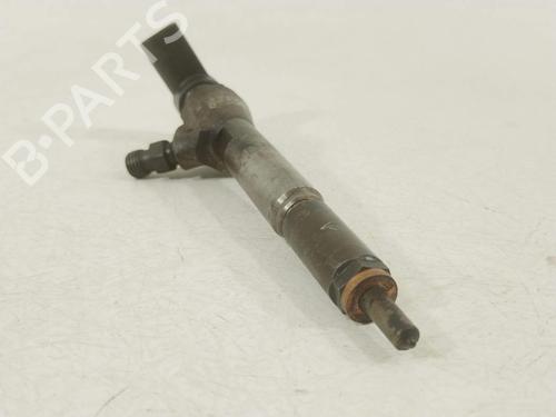 injector-renault-megane-ii-saloon-lm01_-2003-33964955 main image