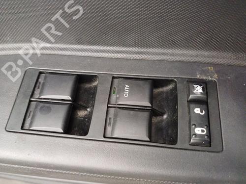 Interrupteur de vitre avant gauche Interrupteur de vitre avant gauche DODGE CALIBER 2.0 CRD (140 hp) 36596341 36596341