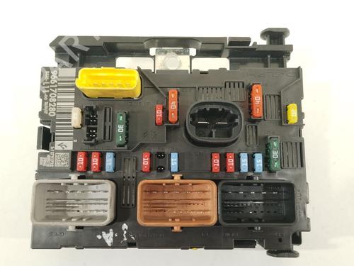 Used Fuse box PEUGEOT 207 (WA_, WC_) 1.6 HDi (90 hp) 27925154