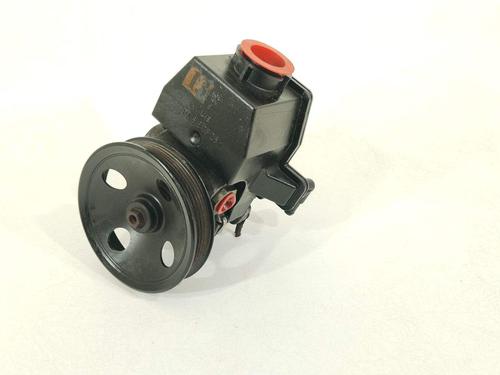 Used Steering pump Steering pump MERCEDES-BENZ SLK (R170) 200 (170.435) (136 hp) 2686935 2686935