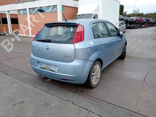 Fuse box FIAT GRANDE PUNTO (199_) 1.3 D Multijet (199.AXD11, 199.AXD1A, 199.AXD1B,... | BP22645506E1 