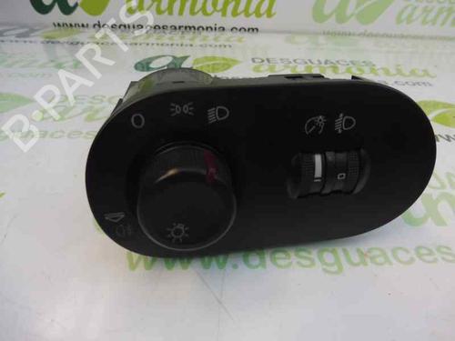 Used Headlight switch SEAT IBIZA III (6L1) 1.4 16V (86 hp) 1879582