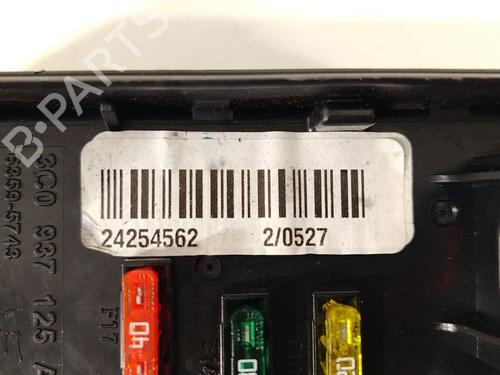 Fuse box VW PASSAT B7 (362) 2.0 TDI | BP31945303E1 - Image 5