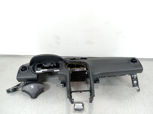 Used Airbag Kit PEUGEOT 5008 (0U_, 0E_) 1.6 HDi (112 hp) 30316322